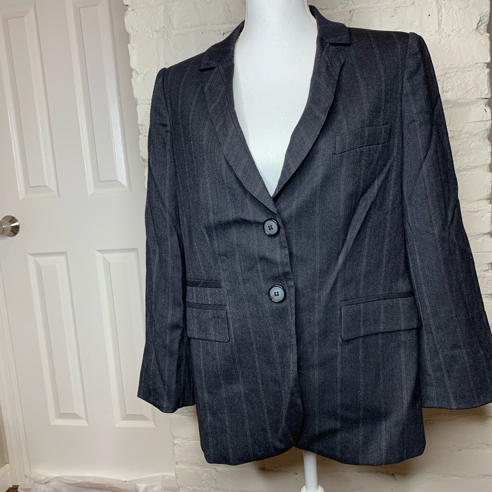 Armani Collezioni Smoked Gray Blazer Size 12